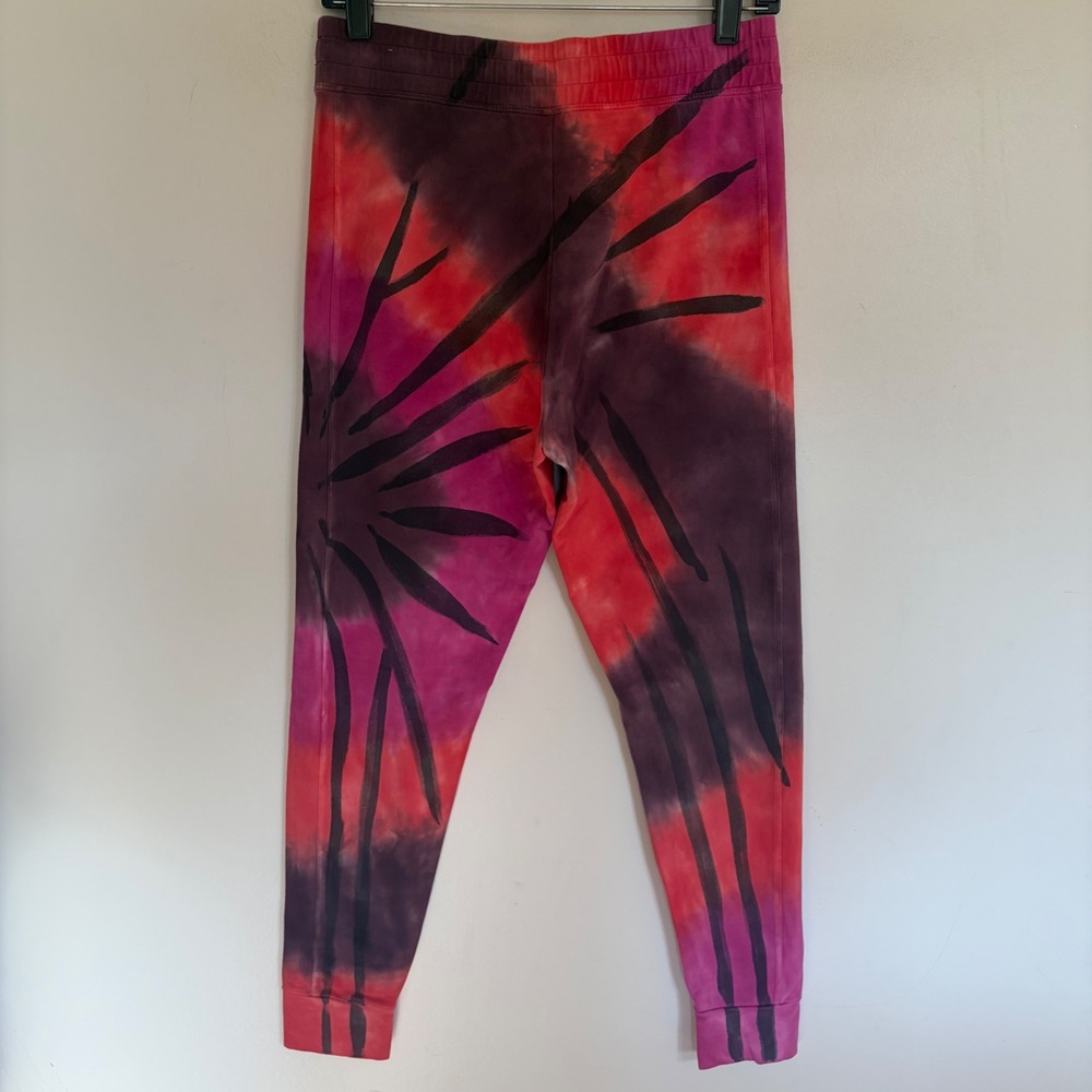 Victoria's Secret PINK Tie Dye Jogger Sweatpants Red Purple Black Graphic Medium